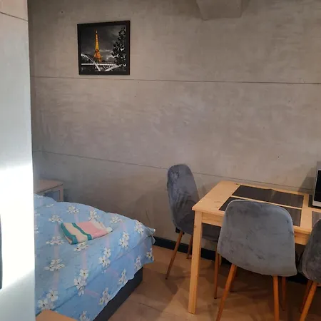 Mieszkanie z ogródkiem i grillem Świnoujście Exterior foto