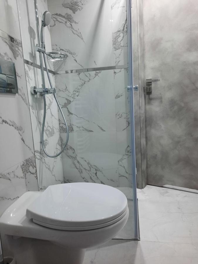 Mieszkanie Z Ogrodkiem I Grillem Apartmán *