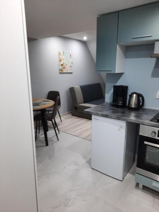 Mieszkanie Z Ogrodkiem I Grillem Apartmán